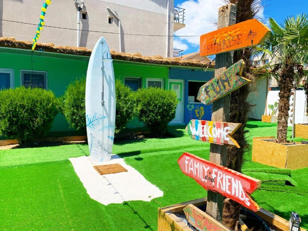 Costinesti (Adults Only) Hostel Exterior photo